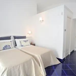 https://terrazza-core-amalfitano.hotels-amalfi.com